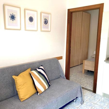 Bilocali Casa De Lazzari - Piazza Brescia - Adria Holiday Jesolo - Family Apartments Bagian luar foto