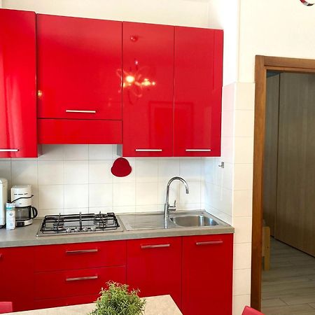 Bilocali Casa De Lazzari - Piazza Brescia - Adria Holiday Jesolo - Family Apartments Bagian luar foto