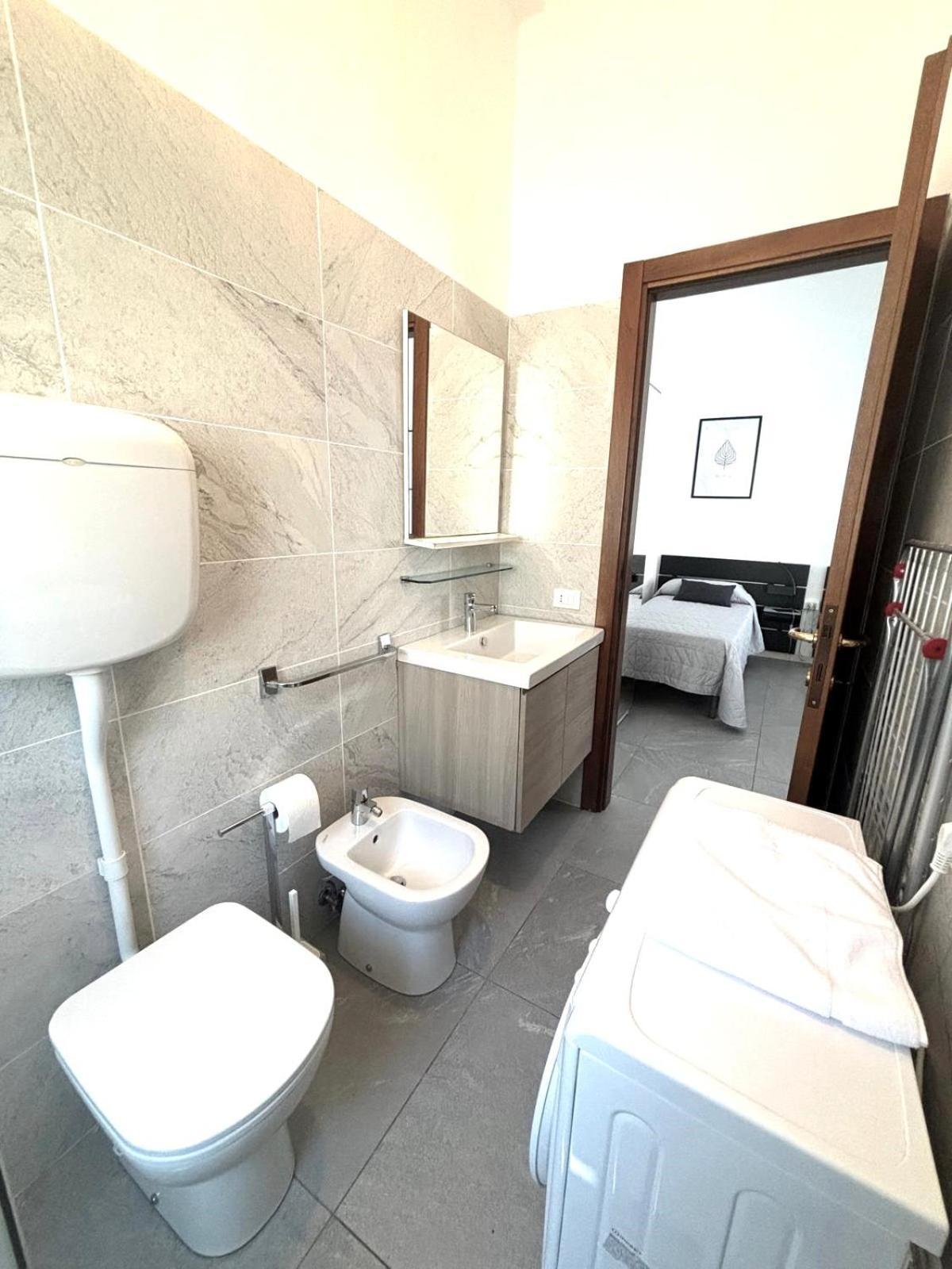 Bilocali Casa De Lazzari - Piazza Brescia - Adria Holiday Jesolo - Family Apartments Bagian luar foto